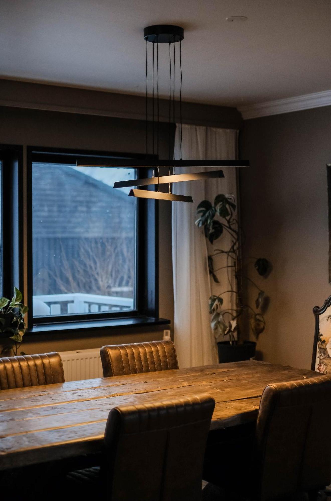 Botnahlid Villa, Mountain And Town Views And Outdoor Sauna Сейдисфьордюр Экстерьер фото